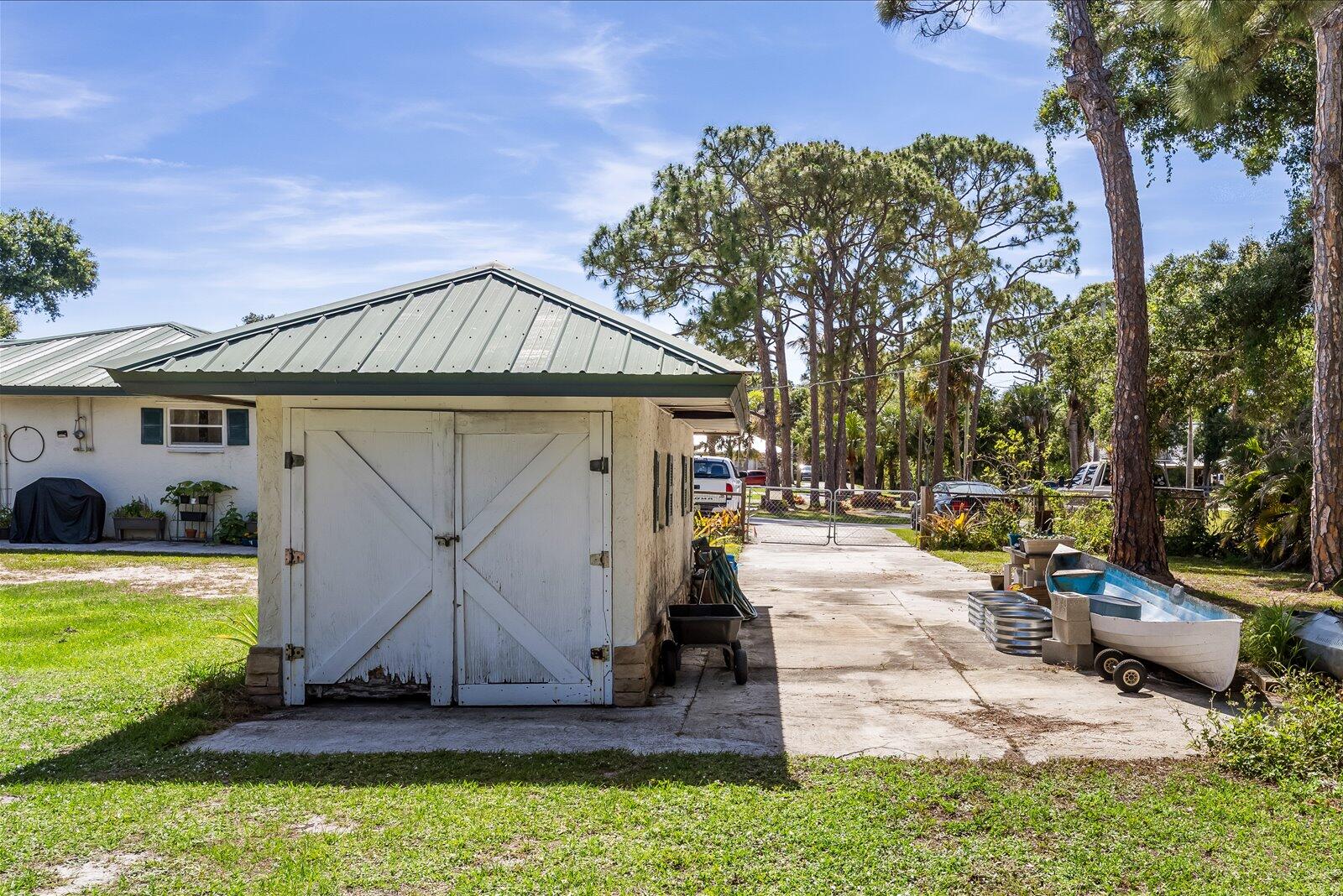 INDIAN RIVER ESTATES UNIT 6 - Residential