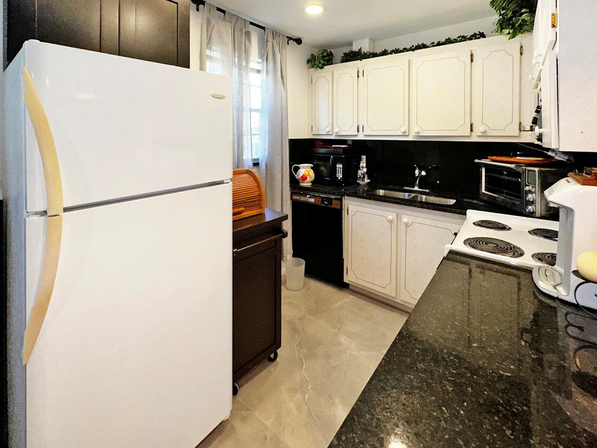 CENTURY VILLAGE EAST - Residential