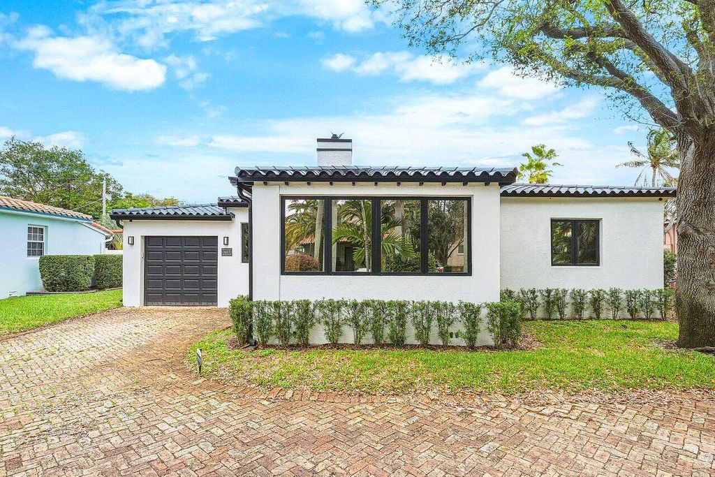 Photo of 1617 Adams Street, Hollywood, FL 33020 (MLS # B26004614)