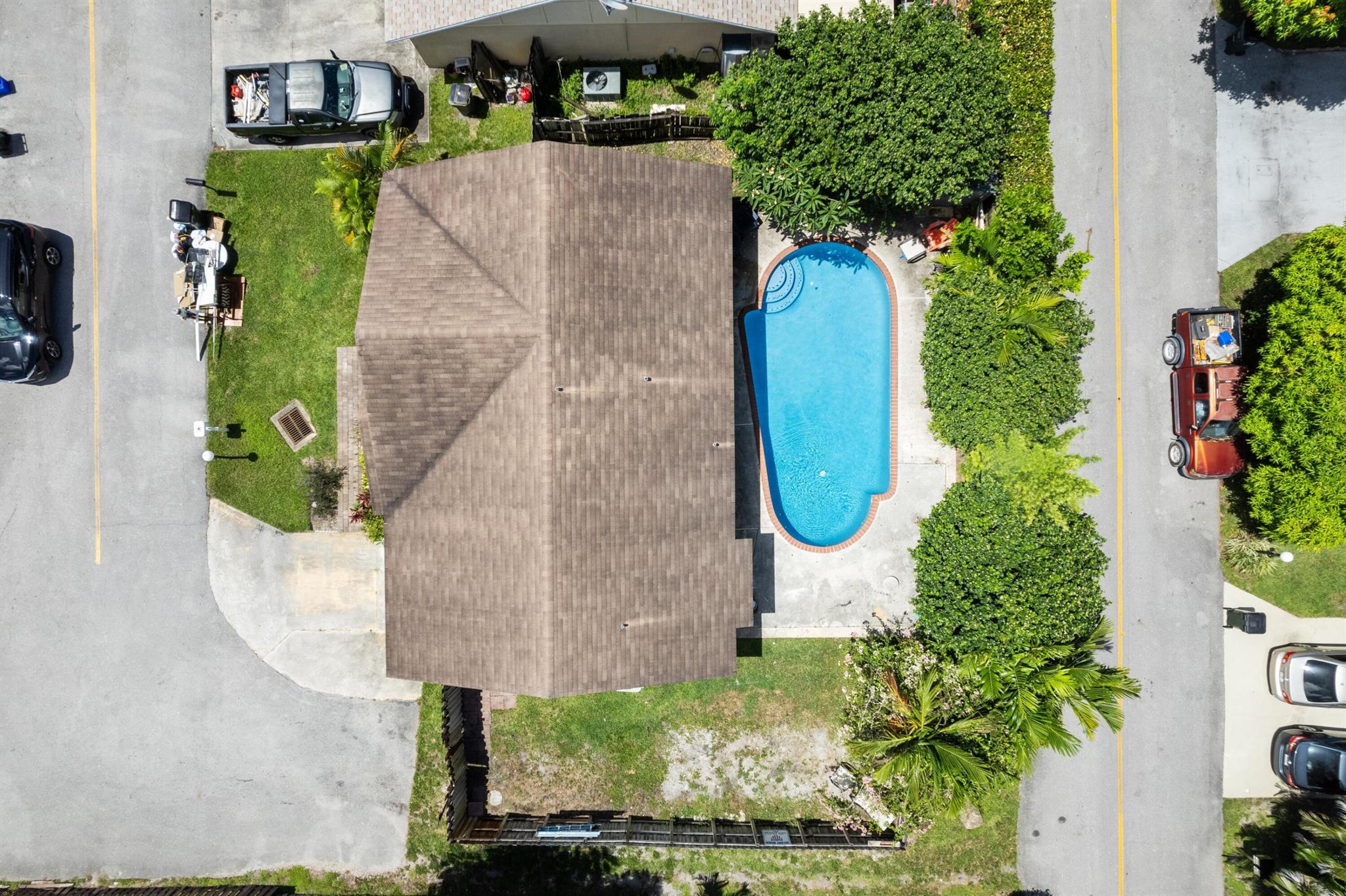 14529 Sunset Pine Drive, Delray Beach, FL, 33445/$400,000 3 14529 Sunset Pine Drive