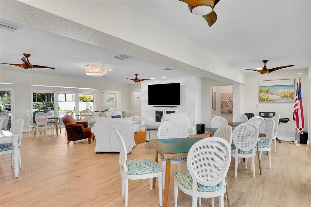 Palm Yacht & Beach Club - Residential