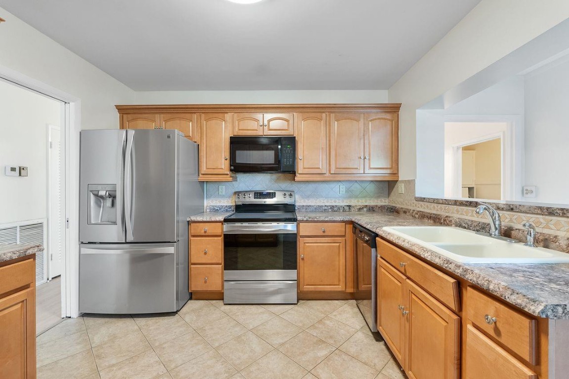 Palm Club Co-Op - Residential