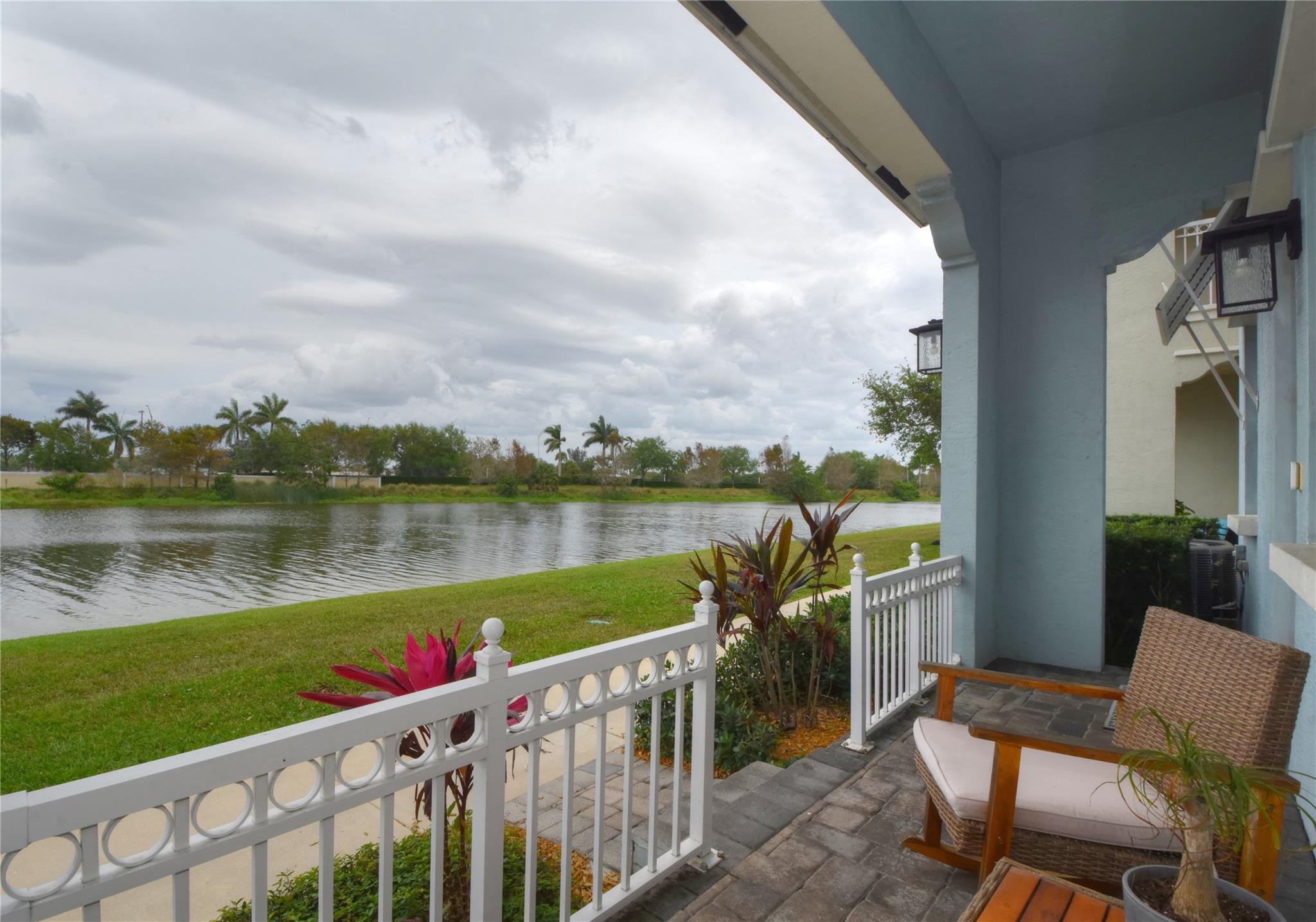 4115 Cascada Cir 4115