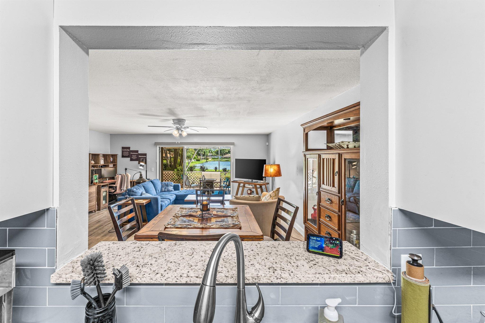 MAPLECREST - Residential