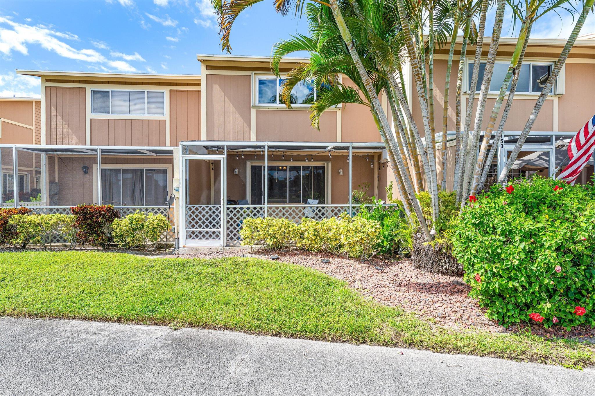 MAPLECREST - Residential