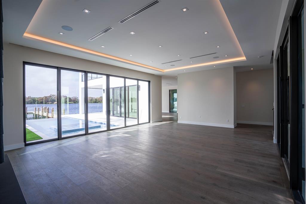 Lake Ida Estates - Residential