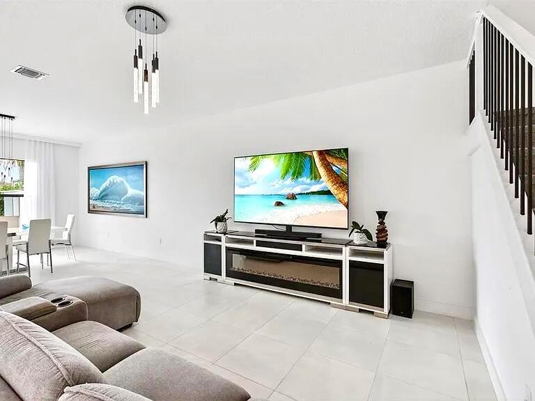 BRIDGES MIZNER PUD BRIDGE - Residential Lease