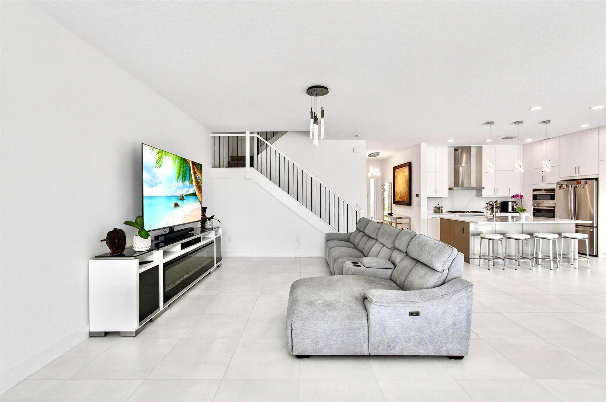 BRIDGES MIZNER PUD BRIDGE - Residential Lease