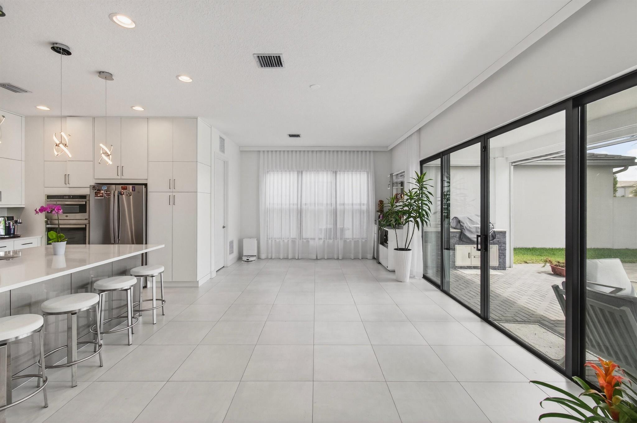 BRIDGES MIZNER PUD BRIDGE - Residential Lease