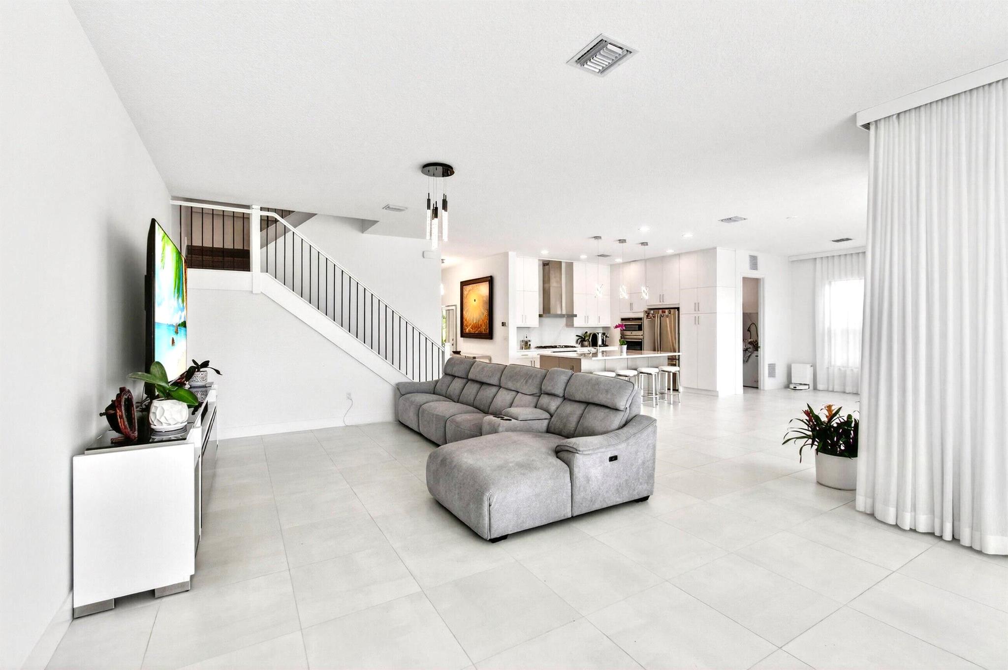 BRIDGES MIZNER PUD BRIDGE - Residential Lease