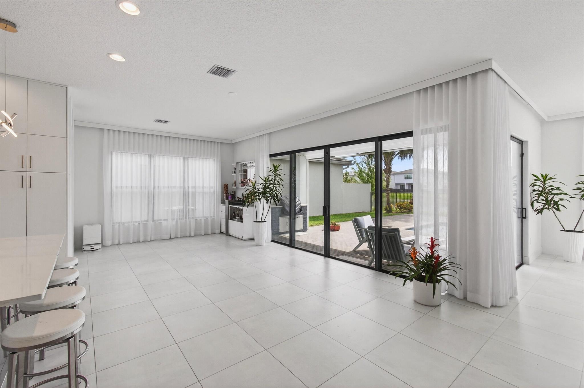 BRIDGES MIZNER PUD BRIDGE - Residential Lease