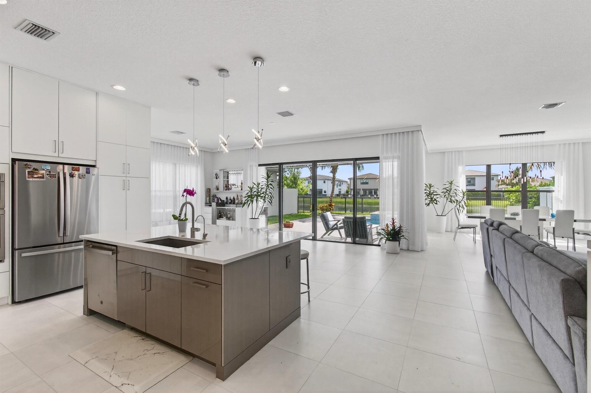 BRIDGES MIZNER PUD BRIDGE - Residential Lease