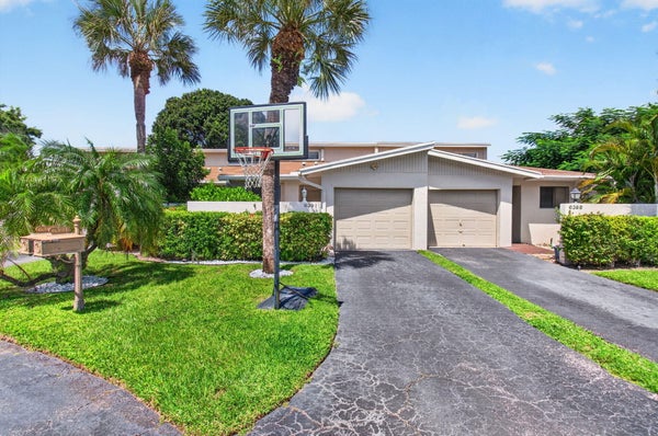 6391 TOULON DR, BOCA RATON, FL 33433 - Image 7a3ac9718c09bfbb08e8b55dfe22ce1d/4126176310