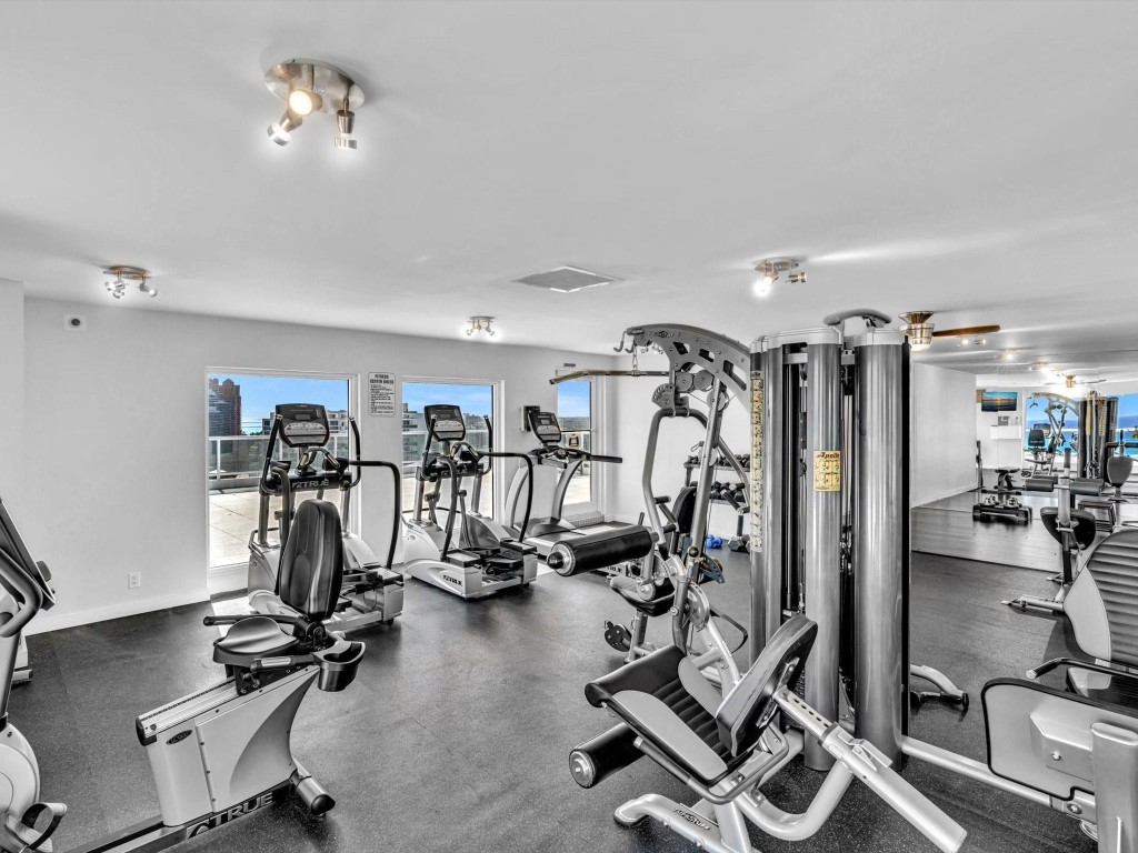 Vantage View - Residential