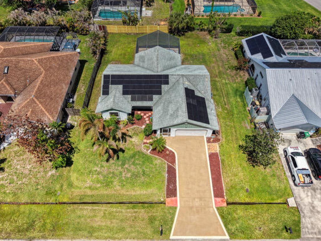 Photo of 933 SE Streamlet Avenue, Port Saint Lucie, FL 34983 (MLS # B26015430)