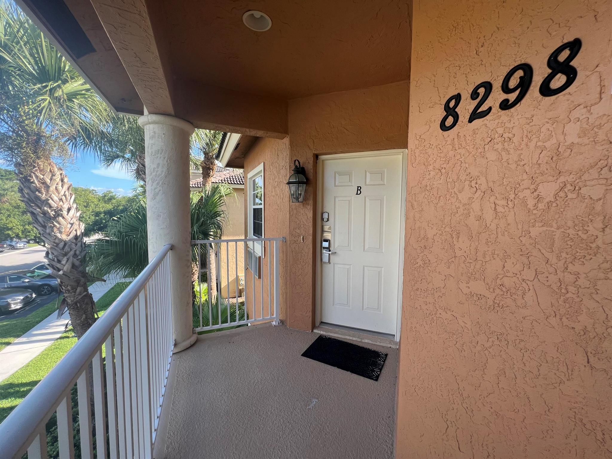 CASTLE PINES CONDOMINIUM - Residential Lease