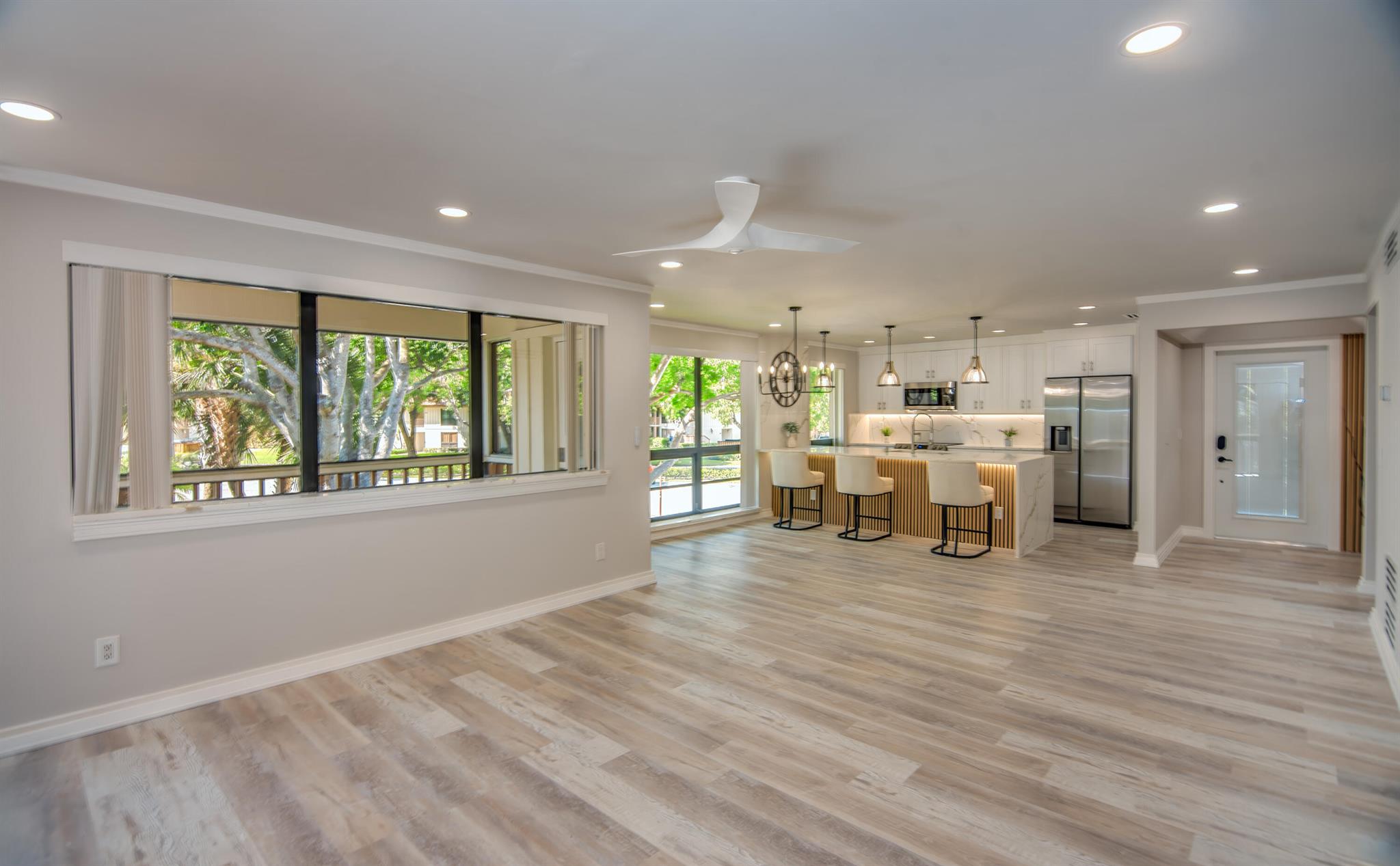 143 Brackenwood Road