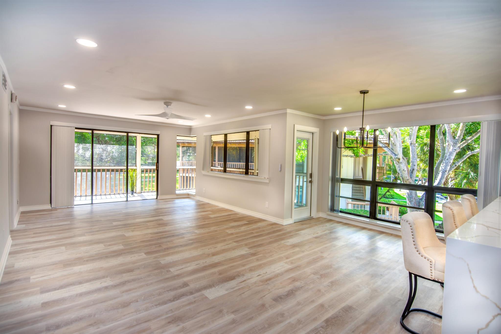 143 Brackenwood Road