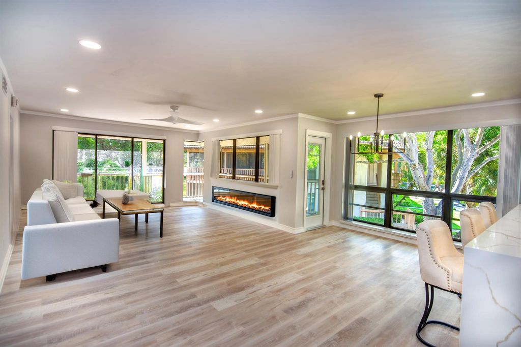 Photo of 143 Brackenwood Road, Palm Beach Gardens, FL 33418 (MLS # R11102359)