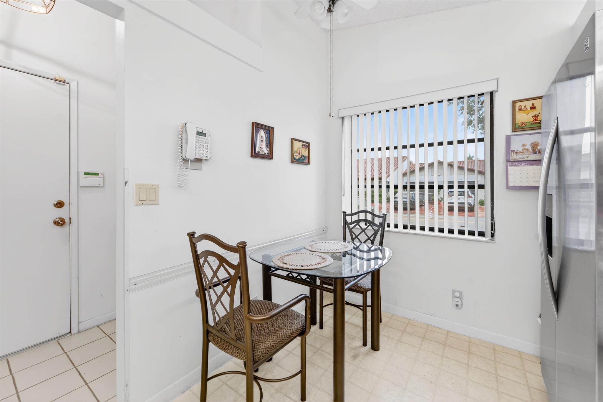 HUNTINGTON POINTE - Residential