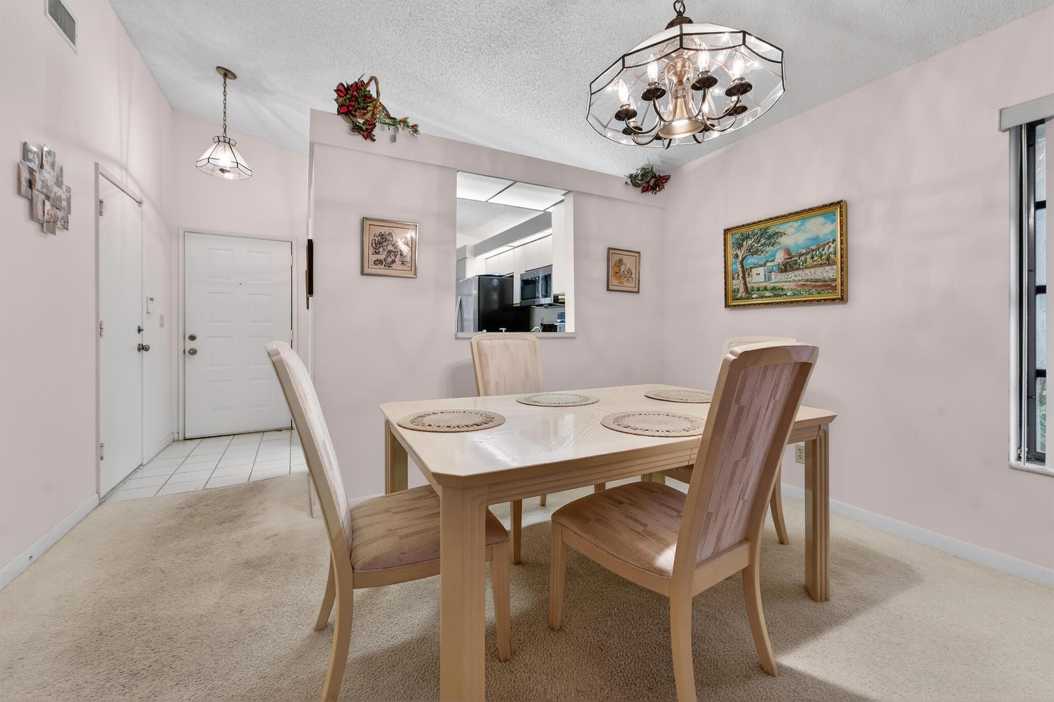 HUNTINGTON POINTE - Residential