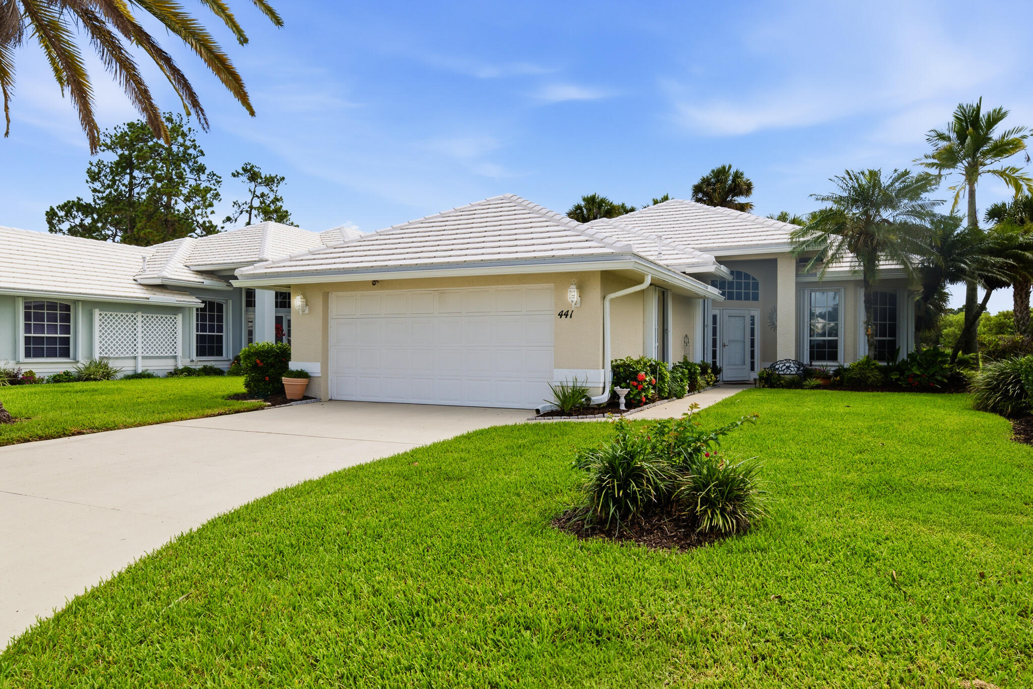 441 SW Fairway Landing