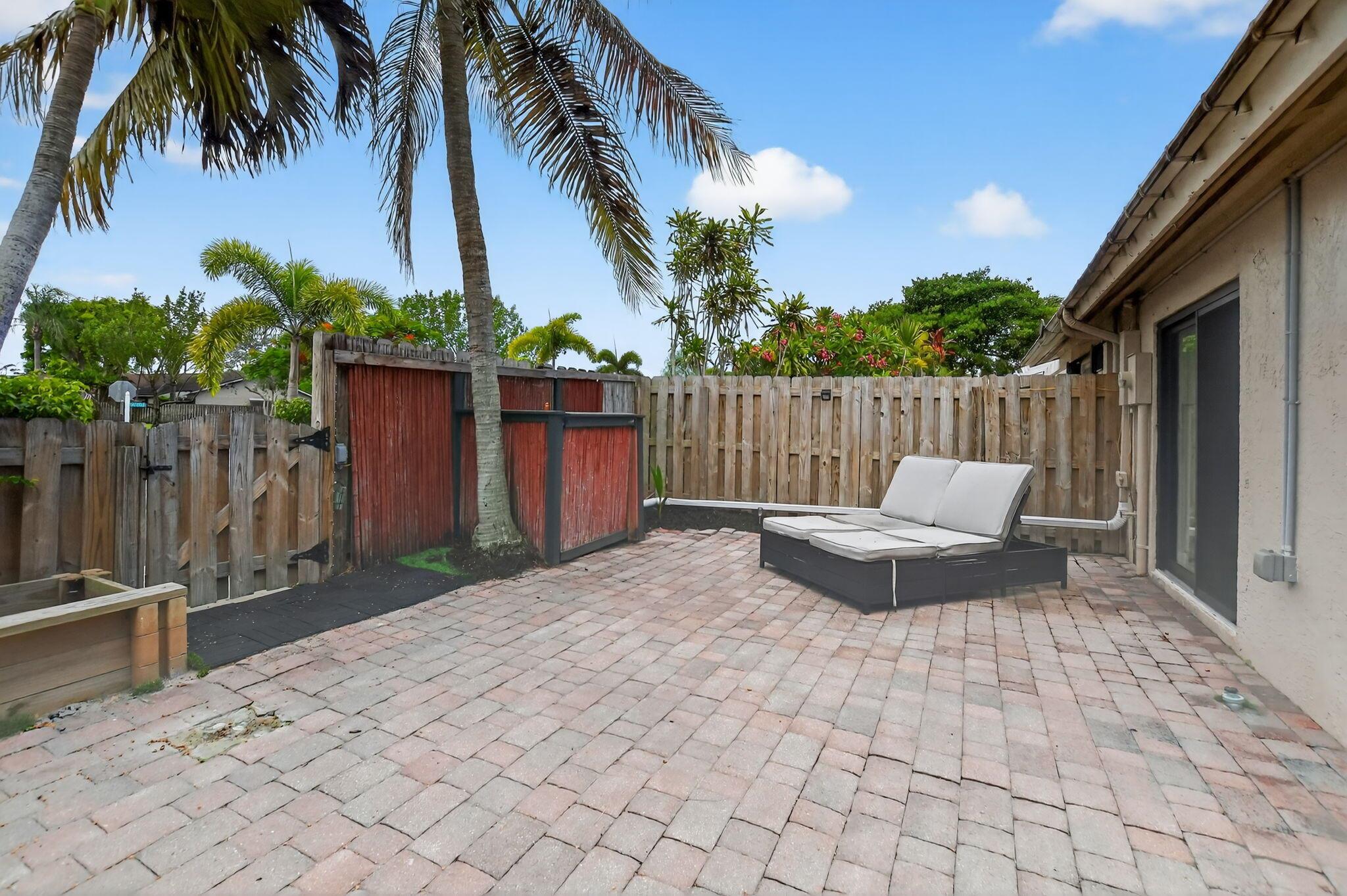 1005 NW 53 Street
