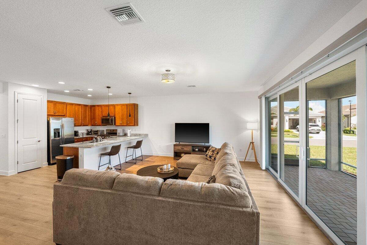 RIVERLAND PARCEL C - PLAT TEN REPLAT - Residential