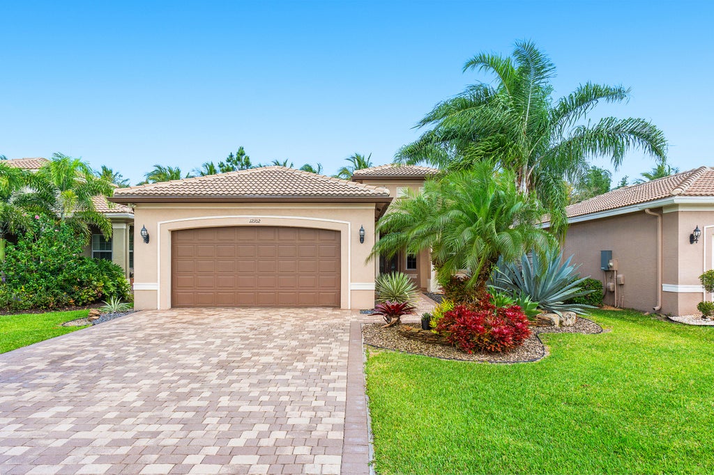 Photo of 12102 Neptune Peak Drive, Boynton Beach, FL 33473 (MLS # R11079765)