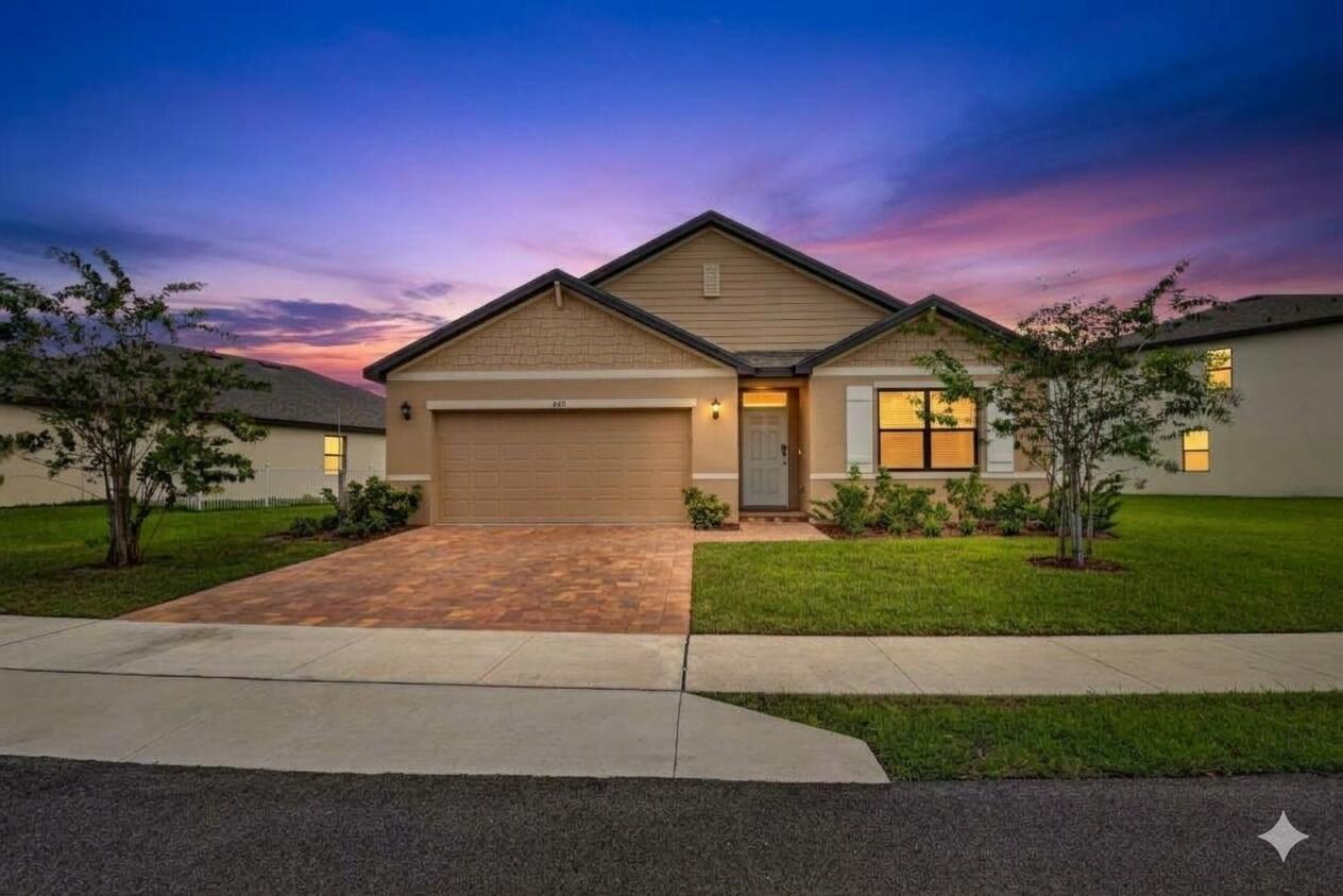 469 Seafoam Circle
