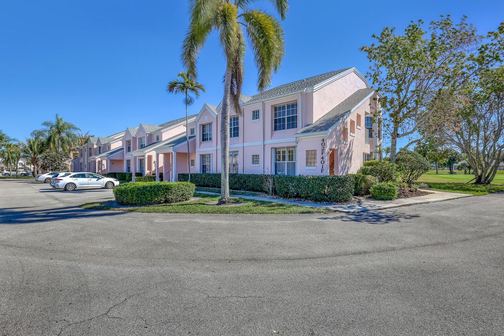 Photo of 402 Muirfield Court #402d, Jupiter, FL 33458 (MLS # R11166209)