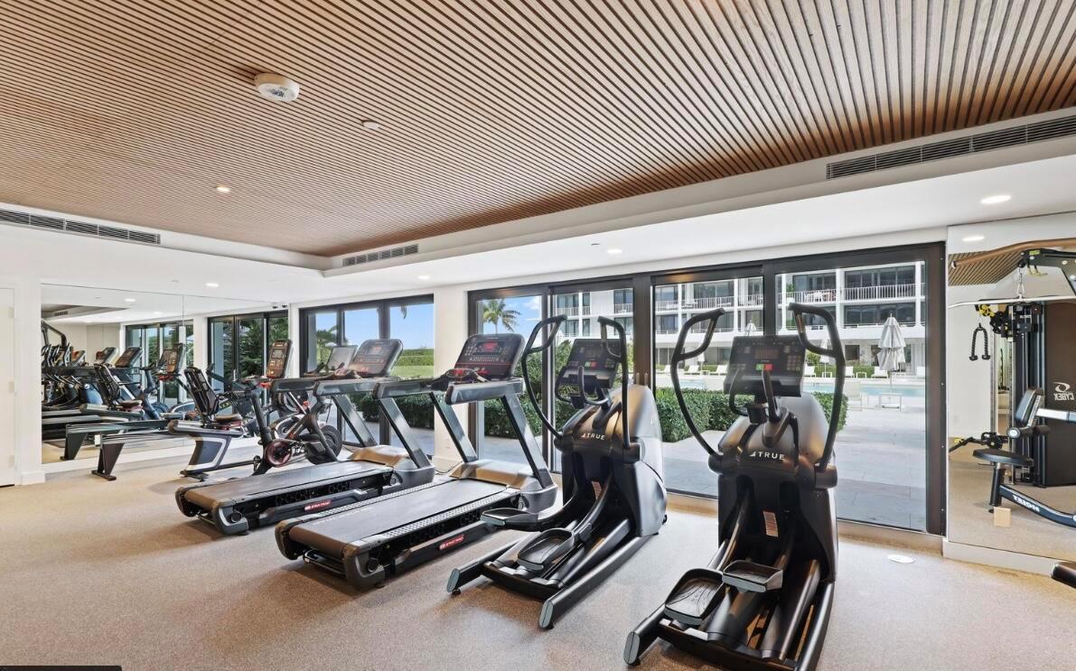 COVE COND UNIT 403-S - Residential