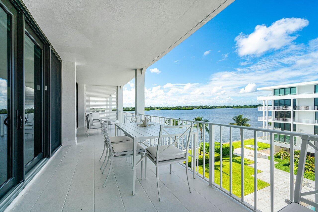 COVE COND UNIT 403-S - Residential