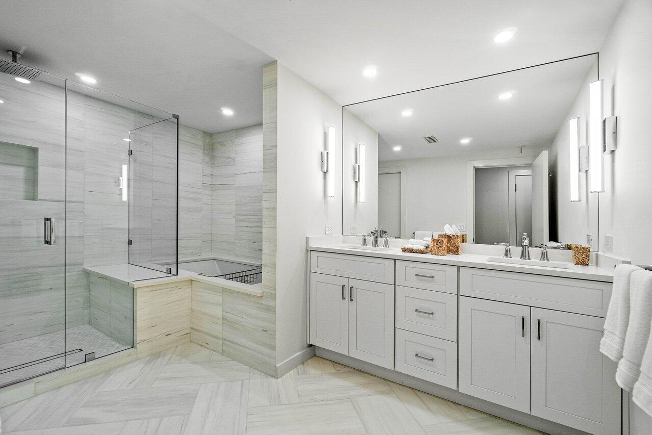 COVE COND UNIT 403-S - Residential