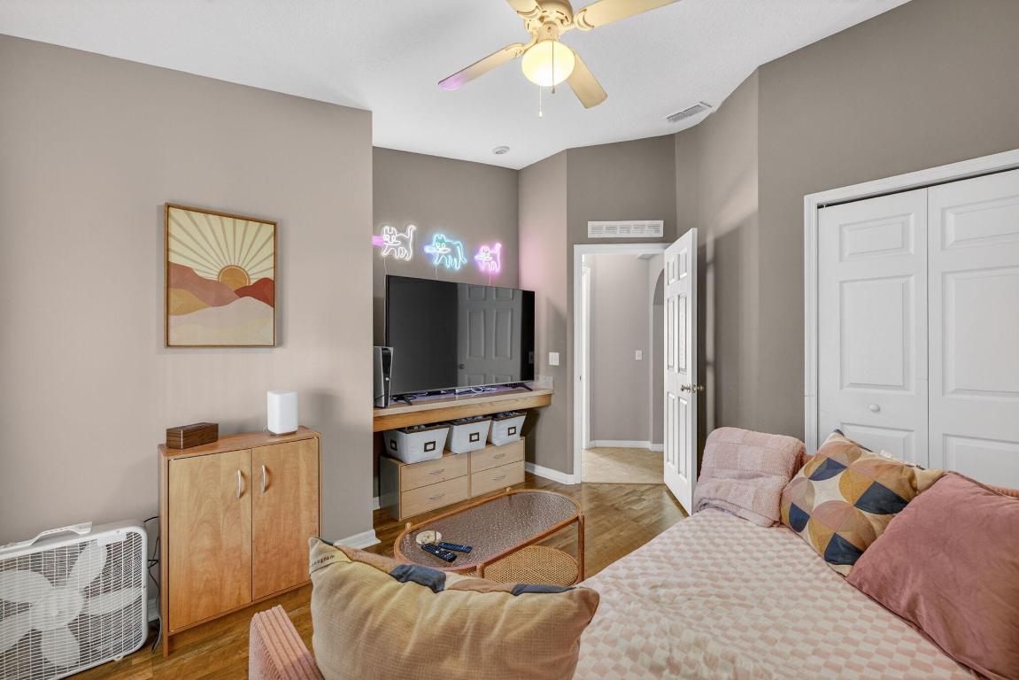 WINTERLAKES TRACT H 1ST REPLAT - Residential