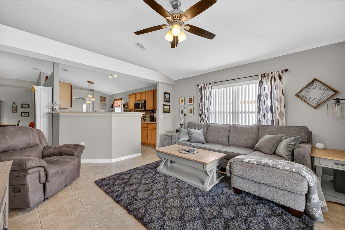 WINTERLAKES TRACT H 1ST REPLAT - Residential