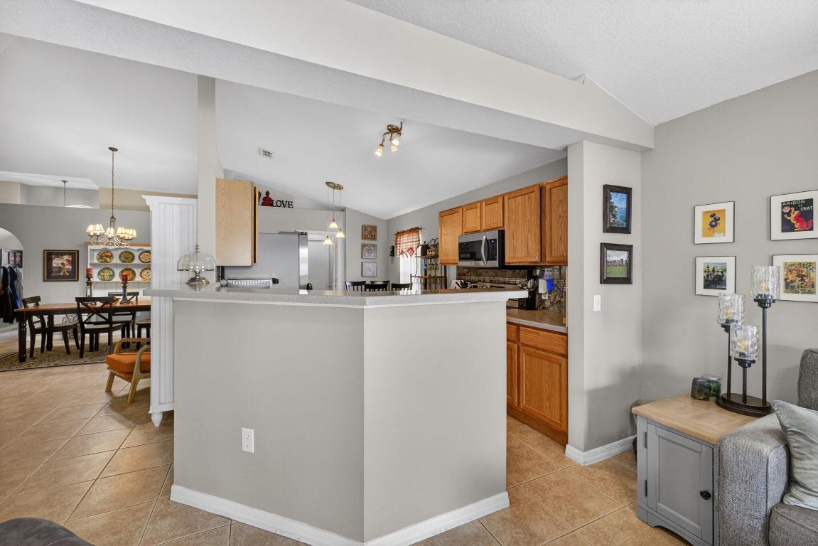 WINTERLAKES TRACT H 1ST REPLAT - Residential