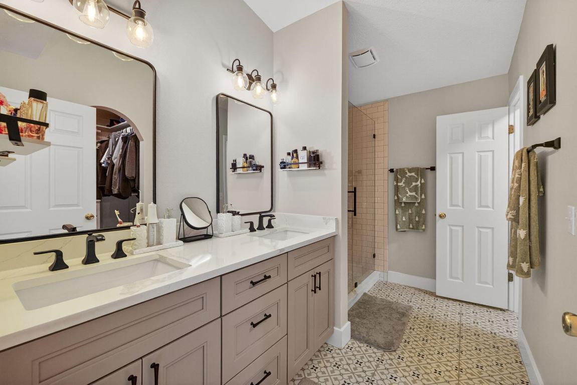 WINTERLAKES TRACT H 1ST REPLAT - Residential