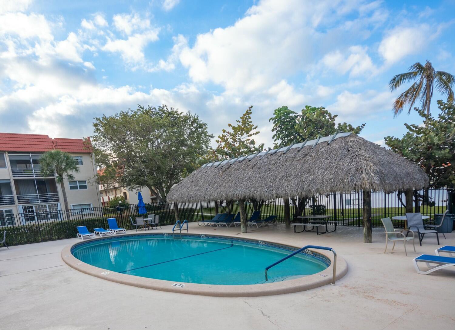 Sunrise Lakes - Residential