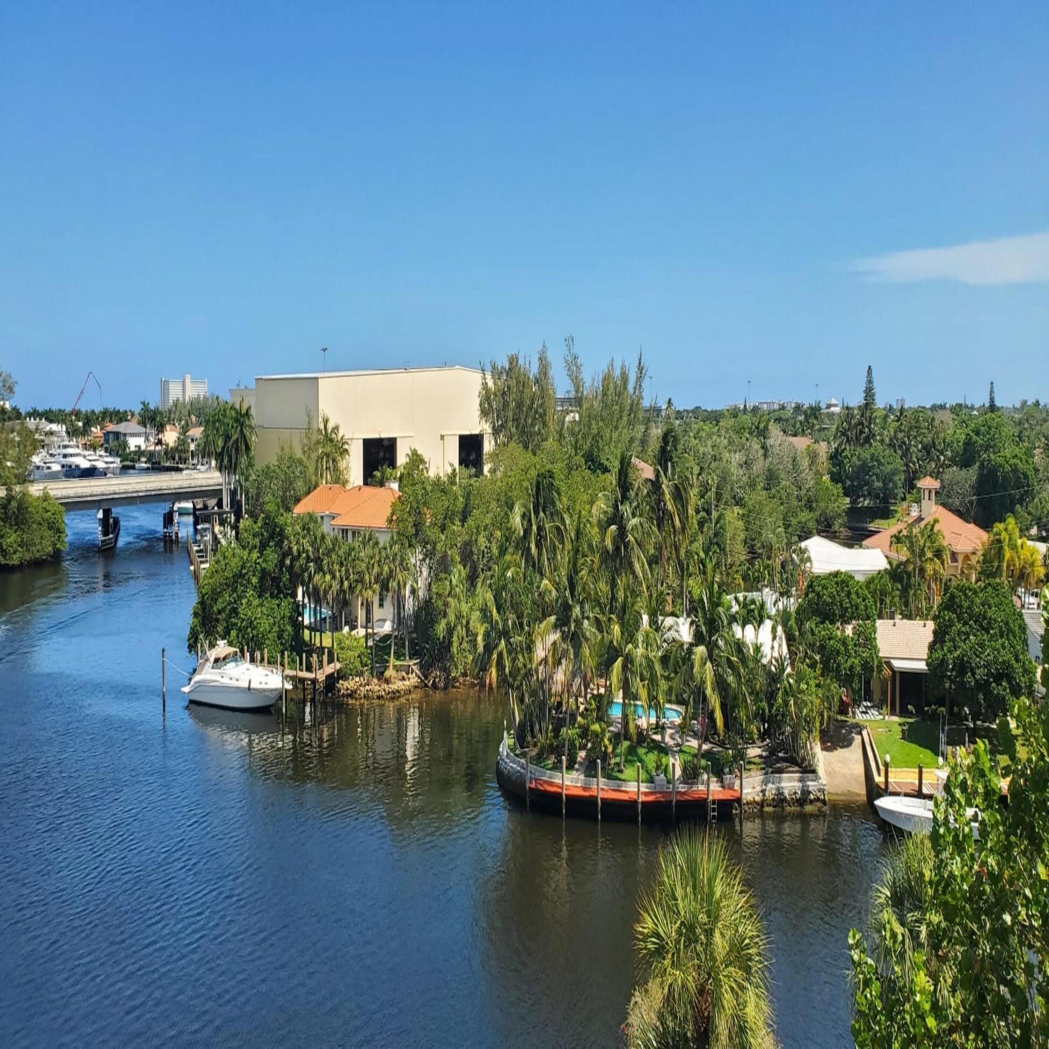 BOCA BAYOU CONDO - Residential Lease