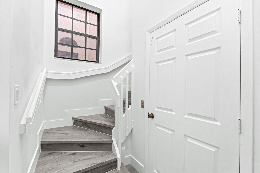 Photo of 5131 Europa Drive #I, Boynton Beach, FL 33437 (MLS # B26012779)