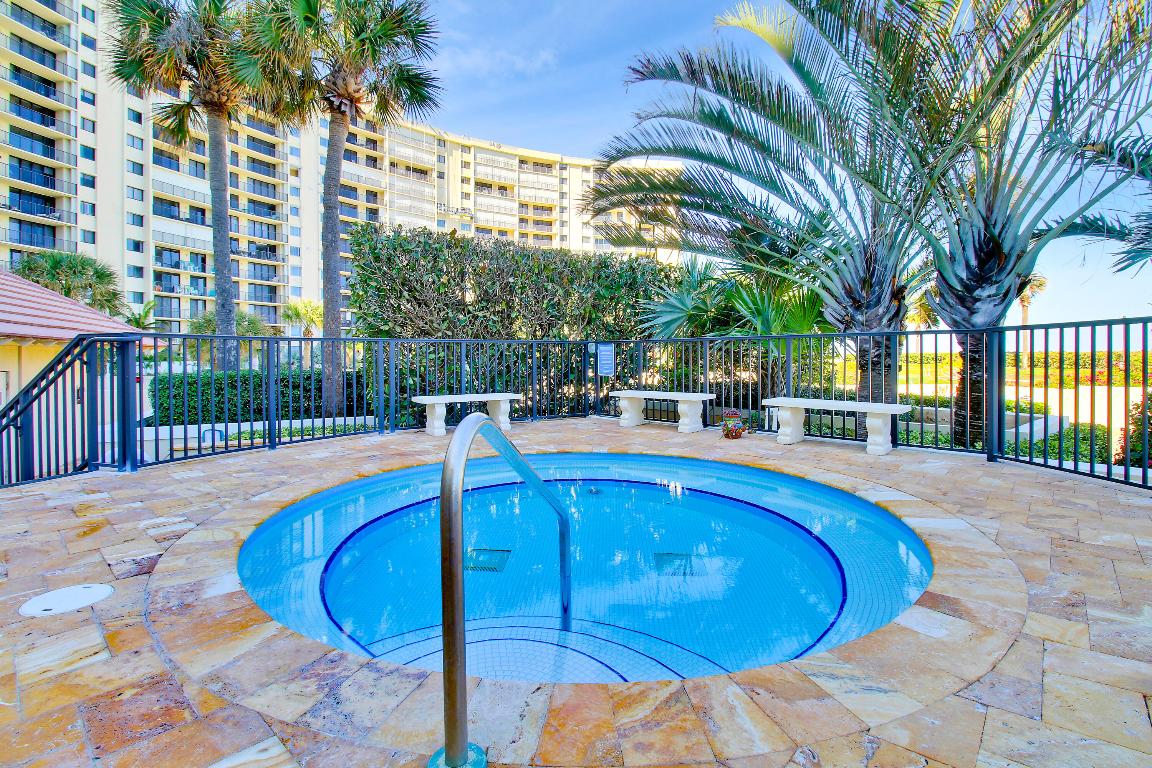 OCEAN TRAIL CONDO II - Residential