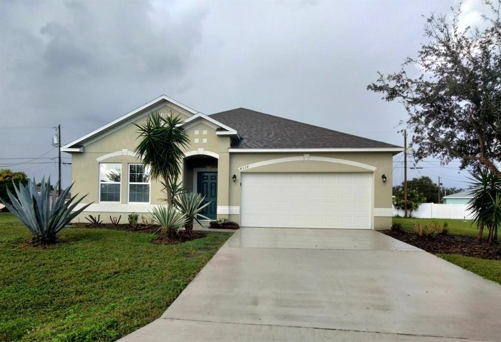 Photo of 4334 SW Appleseed Road, Port Saint Lucie, FL 34953 (MLS # R10842250)