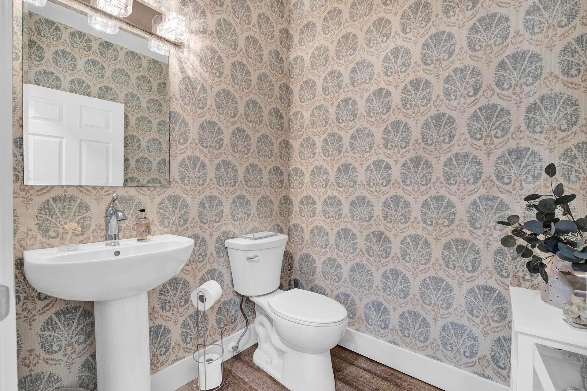 West Lake Village 146-29 - Residential Lease