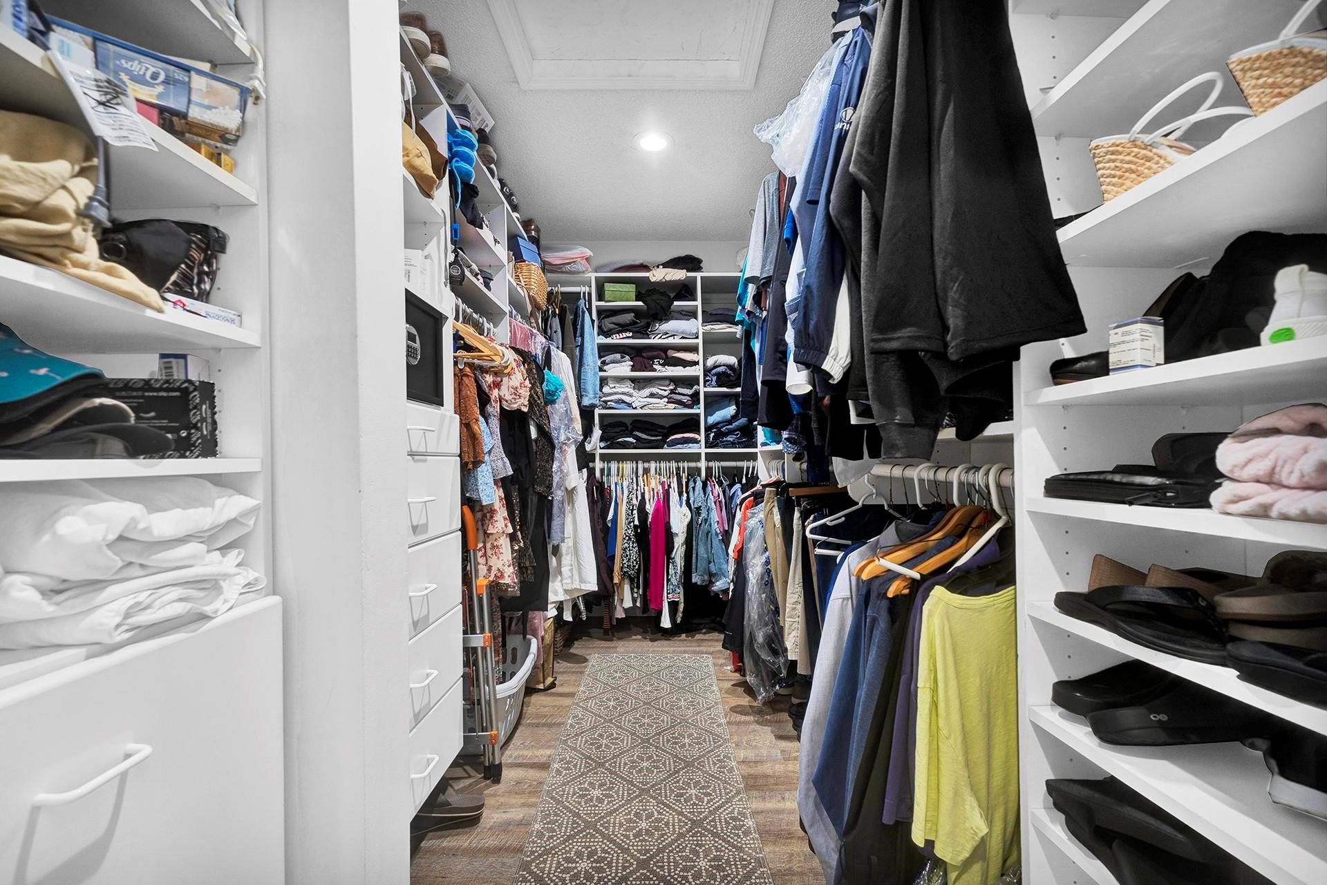 West Lake Village 146-29 - Residential Lease