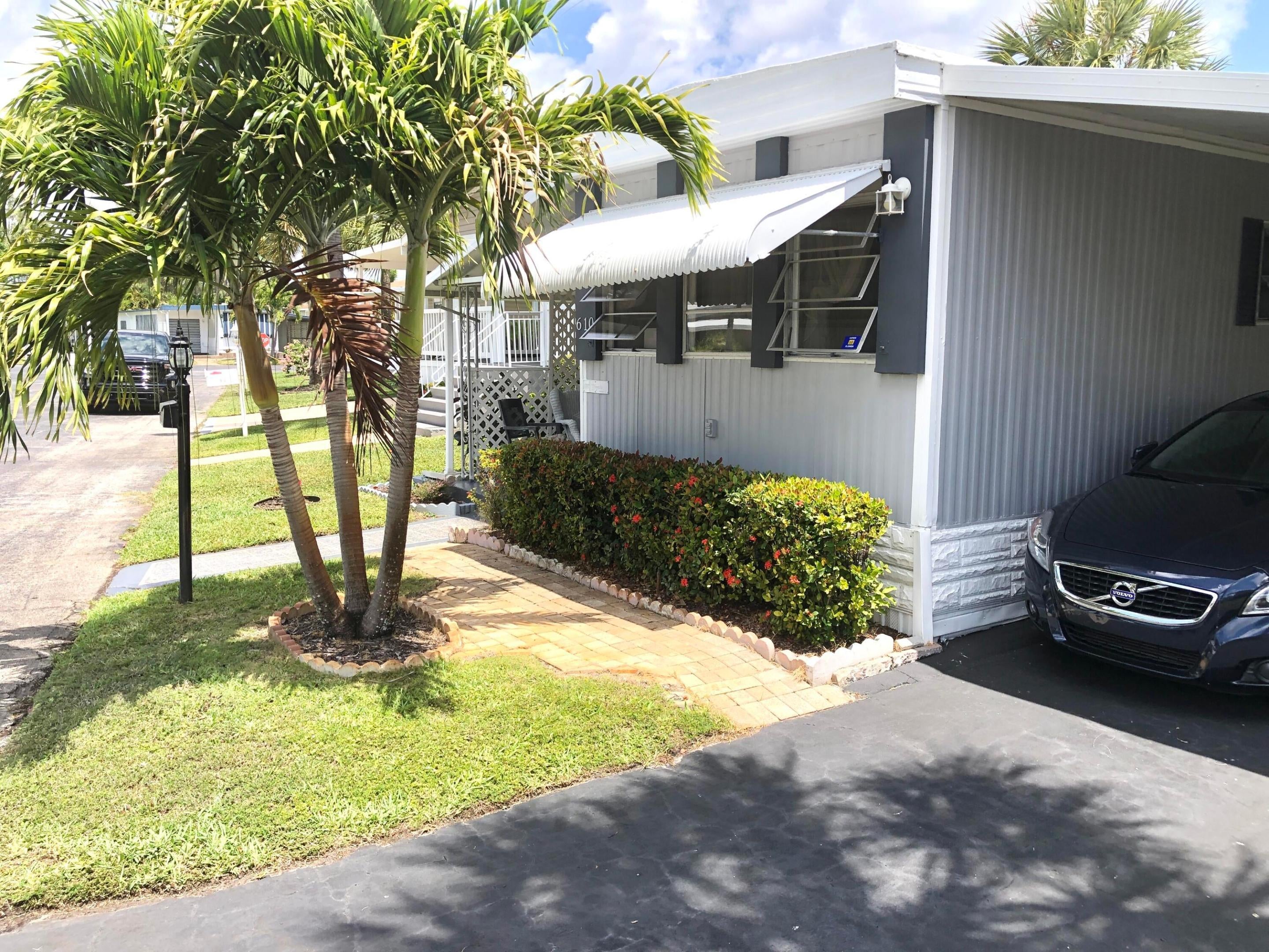 610 FRANGIPANI Lane