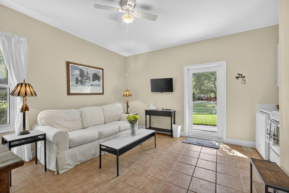 Fox Trail - Residential Lease