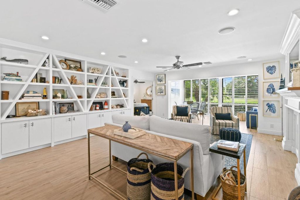 Photo of 801 Clubhouse Circle, Jupiter, FL 33477 (MLS # R10909003)