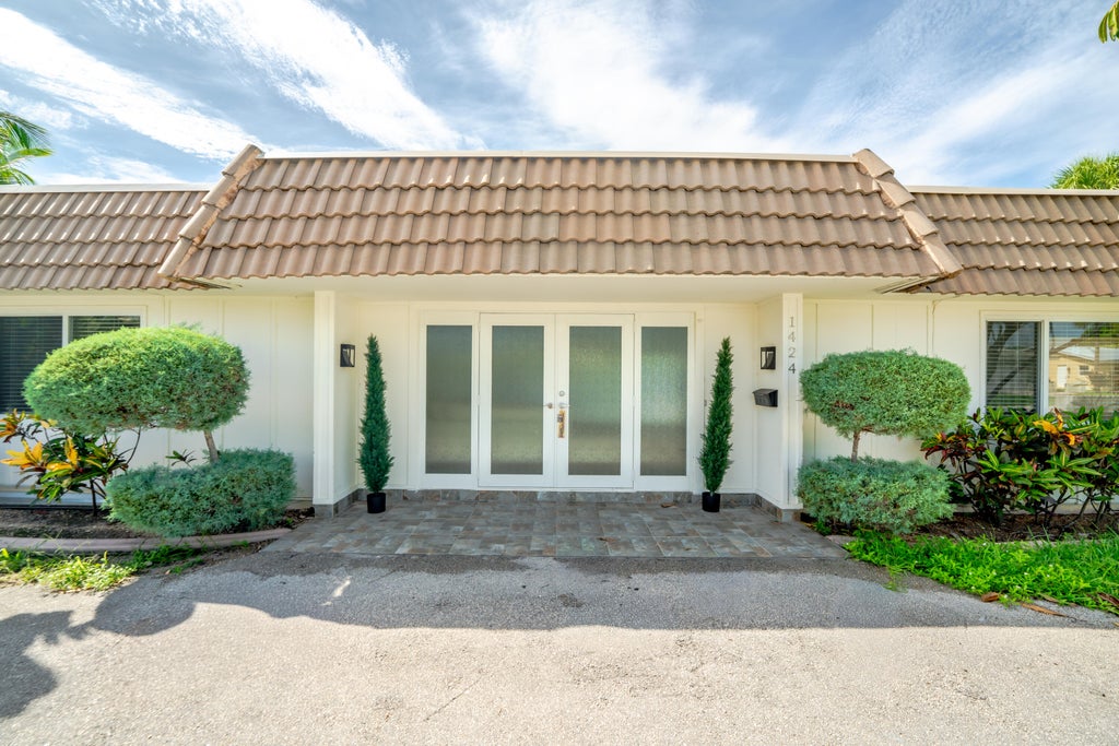 Photo of 1424 SW 13th Drive #1424, Boca Raton, FL 33486 (MLS # B26073875)
