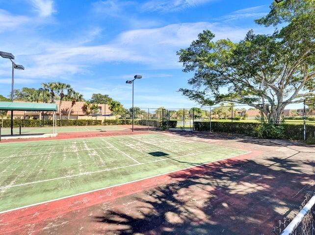 WATERSIDE LUXURY TOWNHOMES CONDO - Residential Lease